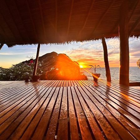 Shambala Madagascar: Beachfront Lodge And Adventures Ambolobozo Dış mekan fotoğraf