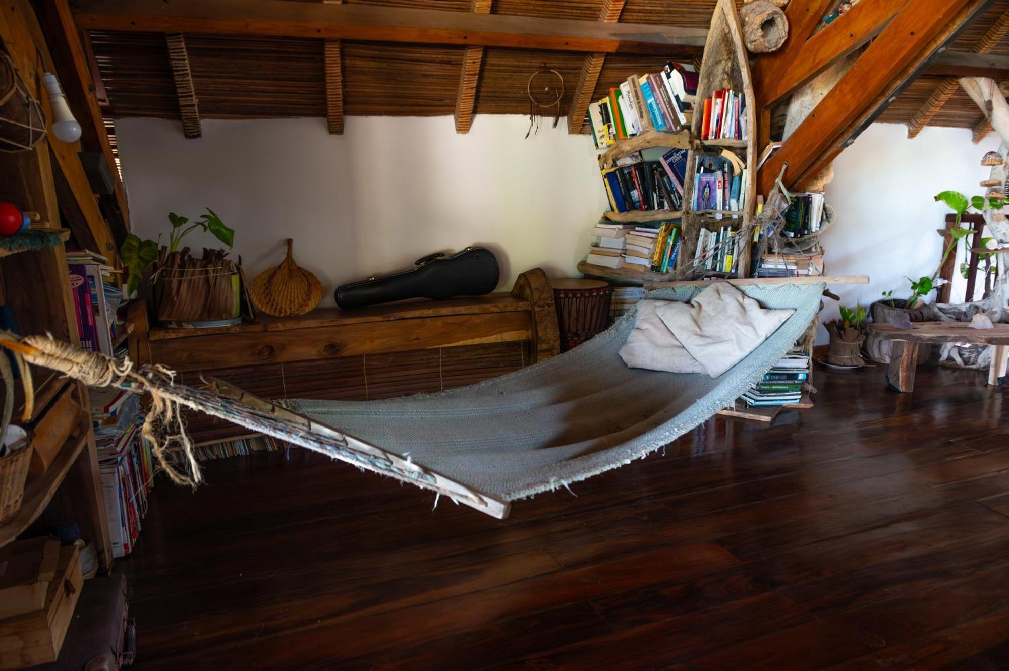 Shambala Madagascar: Beachfront Lodge And Adventures Ambolobozo Dış mekan fotoğraf